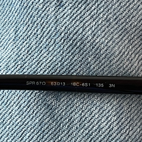 Prada sunglasses - Picture 3 of 5